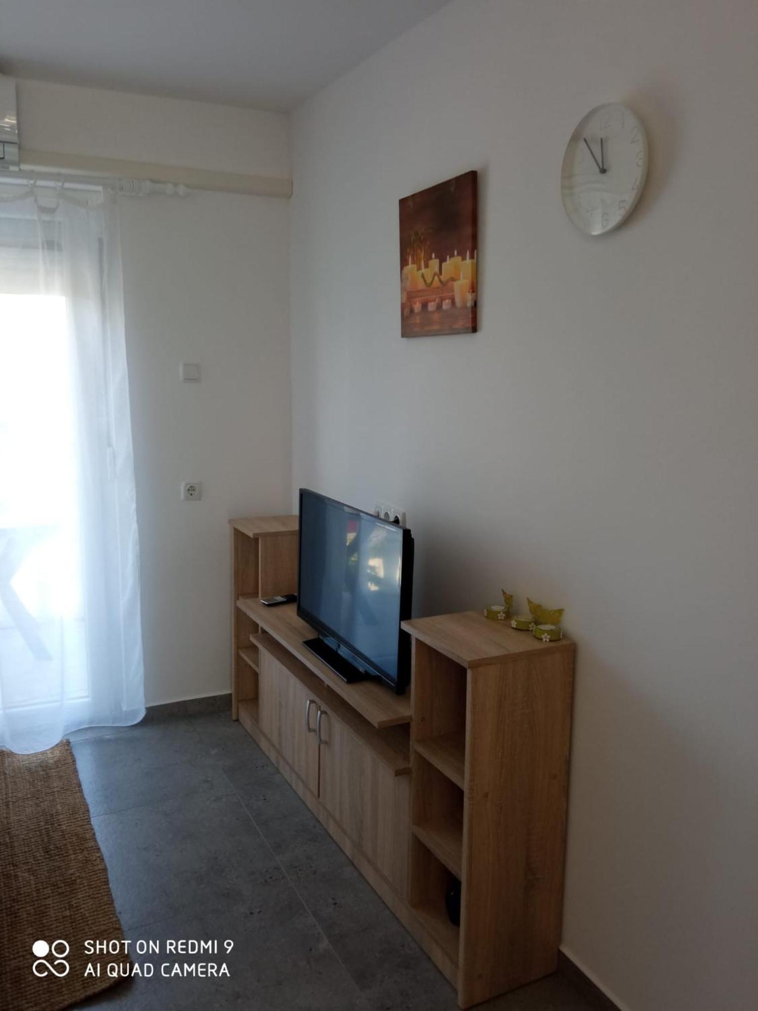 Apartments Max Vir Rum bild